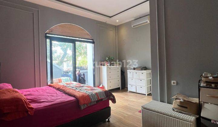 Cafe dan Rumah Baru Renovasi Tengah Kota di Lengkong 2