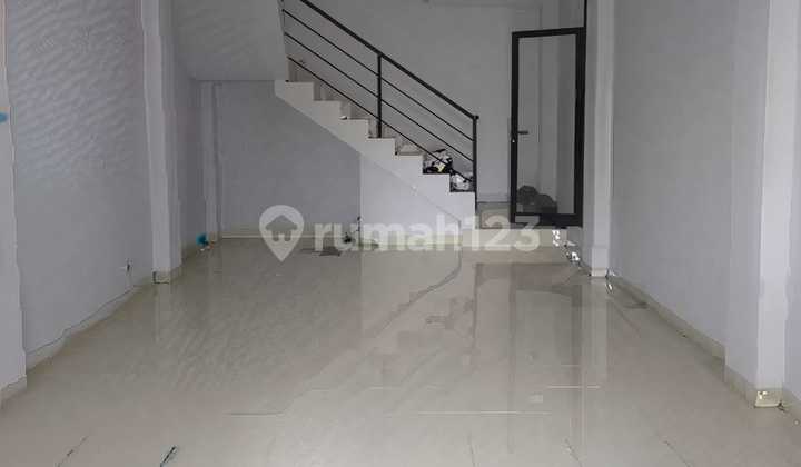 Ruko Tengah Kota Strategis di Jl. Belitung Ruko Tengah Kota Strategis di Jl. Belitung