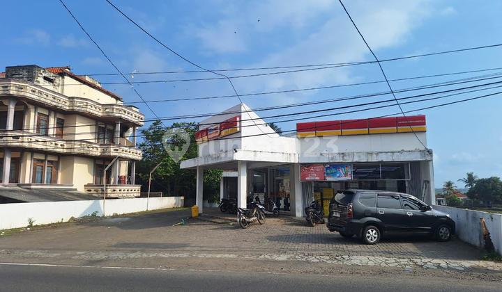 Cheap Shop House and Warehouse on Pameungpeuk Rancabuaya Main Road, Garut