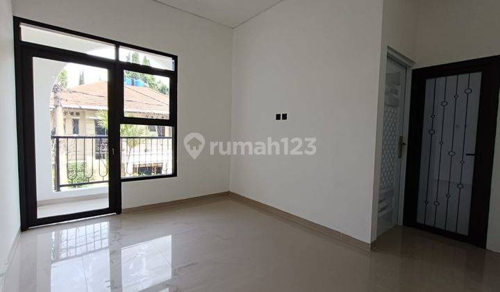Rumah Baru Minimalis di Setiabudi Regency 2