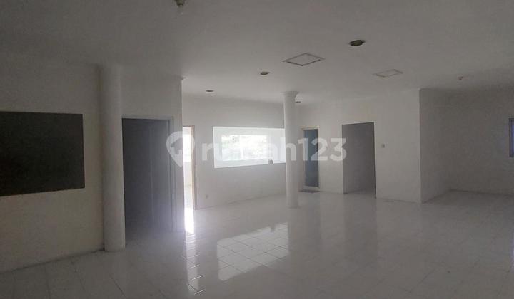 Strategic Shop House on Jend. Sudirman Bandung