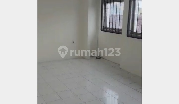 Ruko Mainroad Dulatip Strategis Tengah Kota