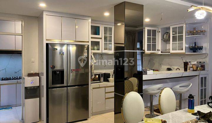 Rumah Cantik American Style Full Furnished Taman Cibaduyut Indah 1