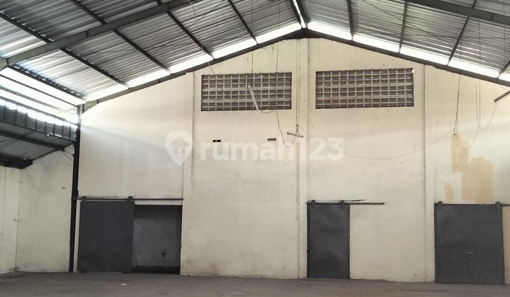 Strategic Warehouse in the Kopo Jaya Warehouse Area Strategic Warehouse in the Kopo Jaya Warehouse Area