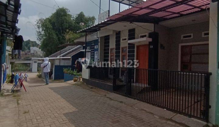 Rumah Nyaman Komplek Griya Alam Semesta Cigugur Girang 1