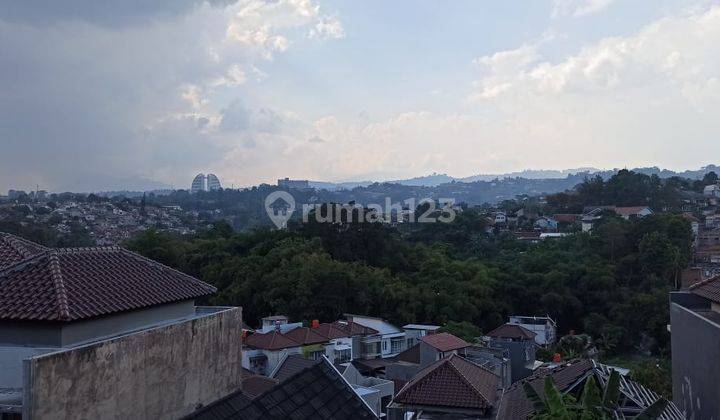 Rumah Full Furnished di Cluster Eksklusif Cigadung Hills 2