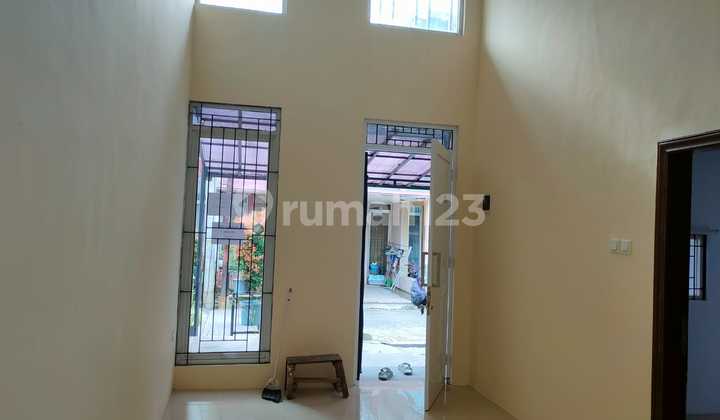 Dijual Disewakan Rumah Nyaman di Pinus Regency dekat Metro Mall 1