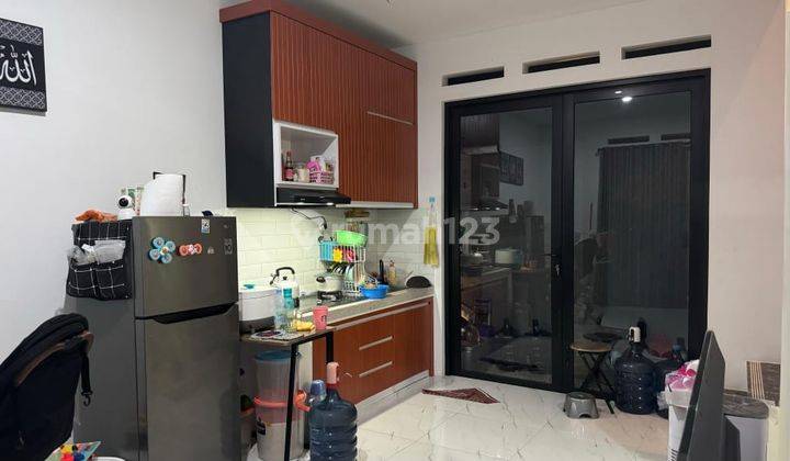 Rumah Baru Semi Furnished di Komplek Lembah Cipageran 1