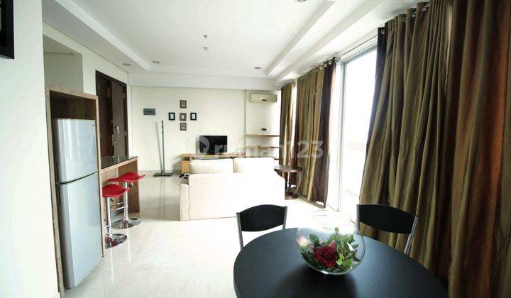 For Rent Kemang Mansion, 1br, Nice View, Middle Floor, Very Spacious 1