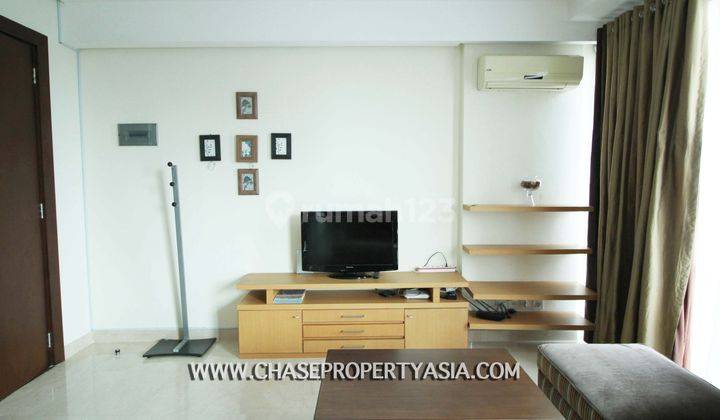 ruang keluarga dijual apartemen kemang mansion 1br,