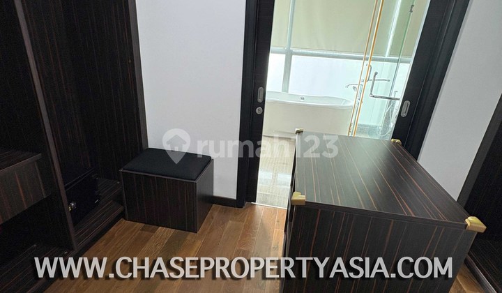 Disewakan Apartemen Kemang Village 3 Kamar Tidur Luas 205 M2 2
