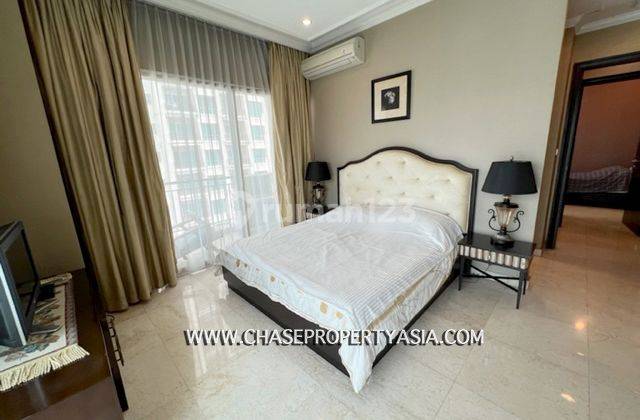 Disewakan Senayan Residence, 3 Kamar Tidur, View Golf, Nice Furniture 1