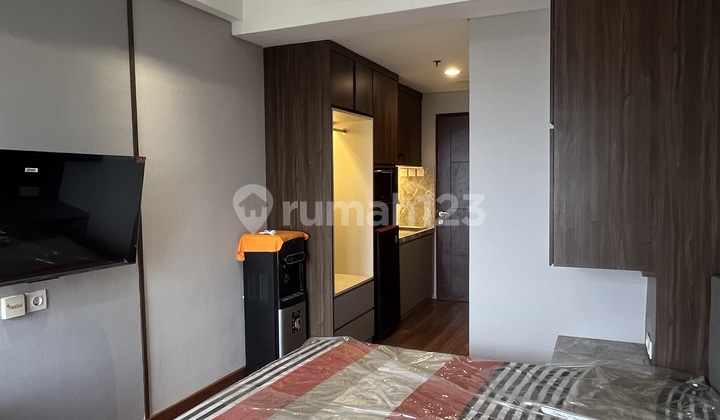 AFFORDABLE SPRINGWOOD APARTMENT STUDIO TYPE FOR RENT NEAR BINUS UNIVERSITY