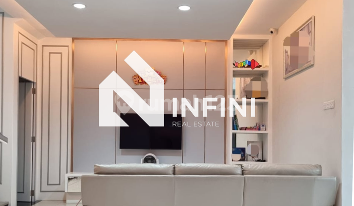 For Sale 2-Story House with Fully Renovated Interior in an Elite Residential Area 2