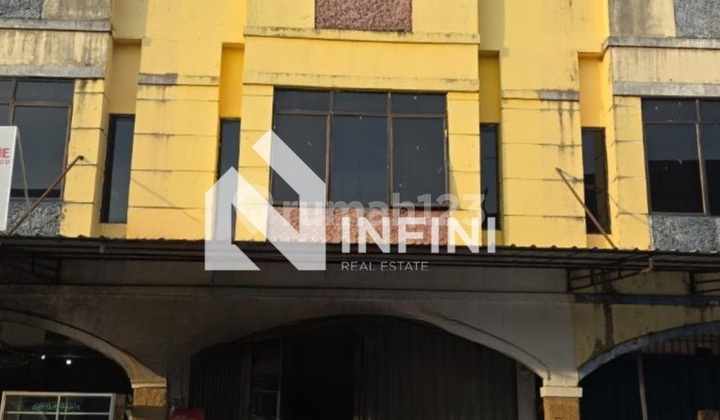 STRATEGIC READY-TO-USE GOOD SHOPHOUSE TIBAN, BATAM STRATEGIC READY-TO-USE GOOD SHOPHOUSE TIBAN, BATAM
