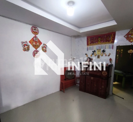 Renovated 2BR Semi-Furnished House in Tiban, Batam 1