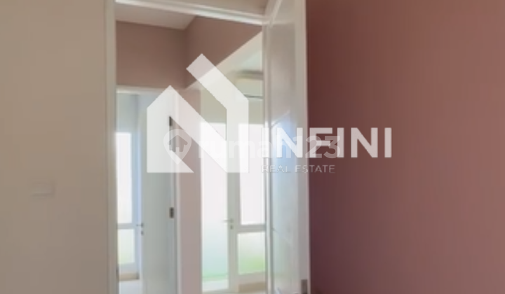 Semi-Furnished Modern House Ready to Occupied in Batam Center