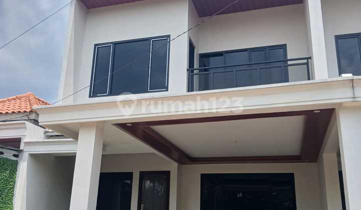 Rumah Mewah Bangunan Baru Gunung Pati Semarang 2