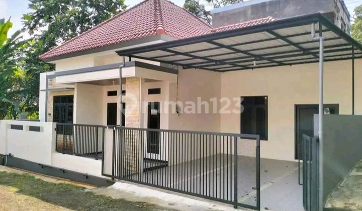 Sell Luxury House In Gunungpati Semarang 1