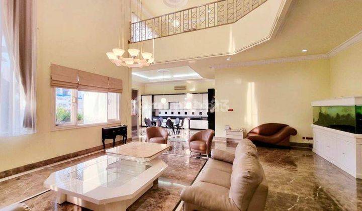 Disewakan Rumah Mewah Furnished Pantai Mutiara 1