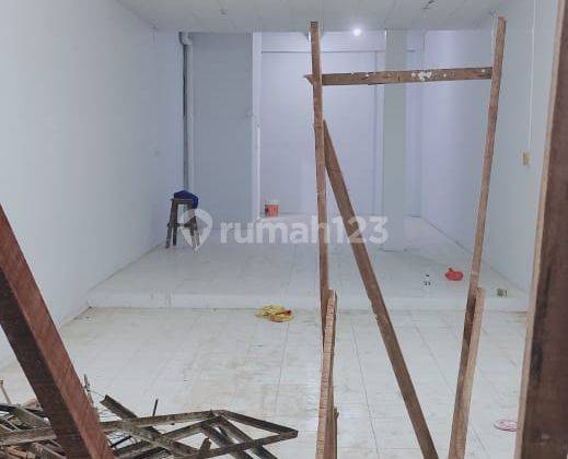 Disewakan Ruko 3 Gandeng - + 800m2 Area Pancoran Glodok 2