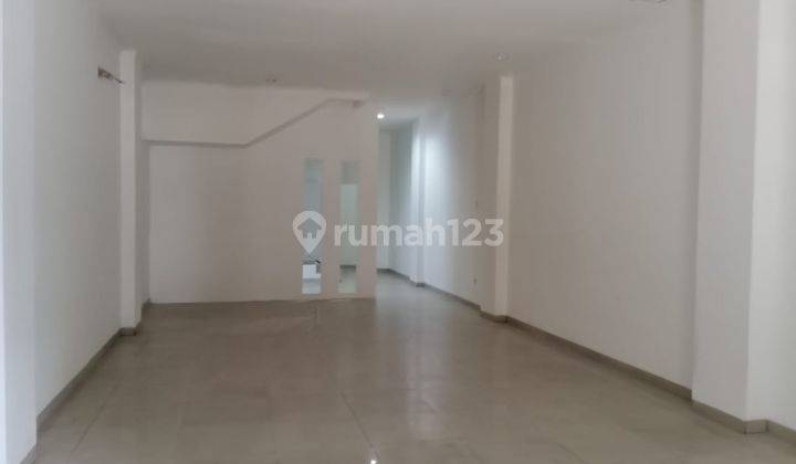 Disewakan Ruko Muara Karang Jalan Raya   5
