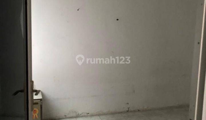 Rumah 3lantai  siap pakai 1