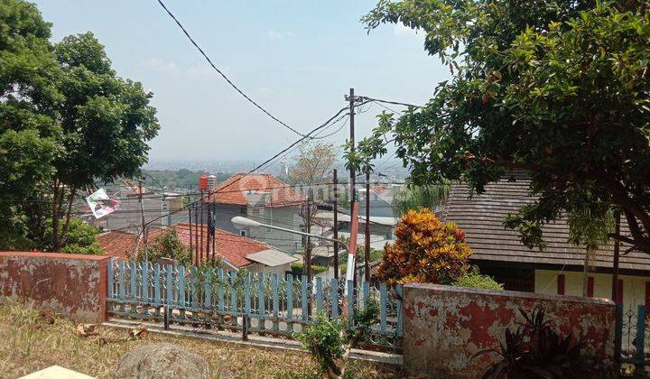 Rumah di Jalan ligar 
Cigadung  1