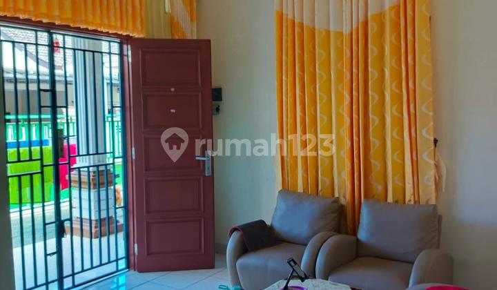 For Sale: Move-in Ready House Near Market Area. Fruit Market and Grand Market. Close to Shopping Center. 2