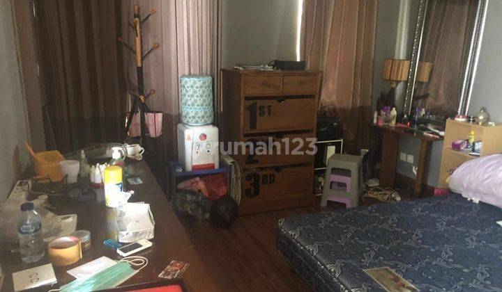 Rumah 2 lantai , modern di perumahan citraland. SHM. Kondisi bagus.  4