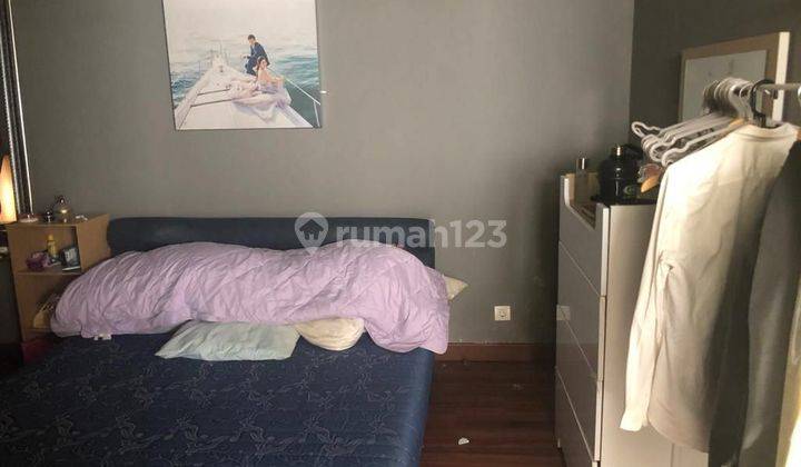 Rumah 2 lantai , modern di perumahan citraland. SHM. Kondisi bagus.  3