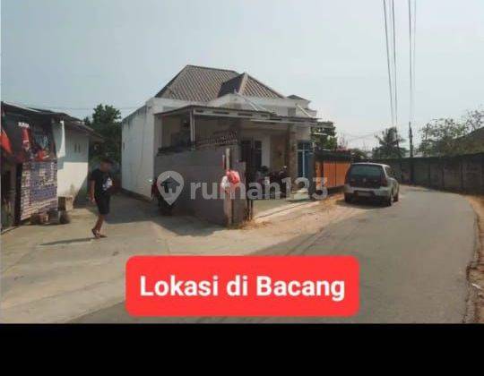 Rumah belakang puncank semabung. Hook pinggir jalan. Akses mudah. Lokasi strategis.  2