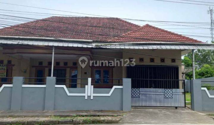 Dijual Rumah Hunian Dekat Pusat Kota. Kondisi Sangat Bagus. SHM di Jl. Kacang Pedang, Kacang Pedang, Kec. Gerunggang, Kota Pangkal Pinang, Kepulauan Bangka Belitung, Taman Sari Bagus 1