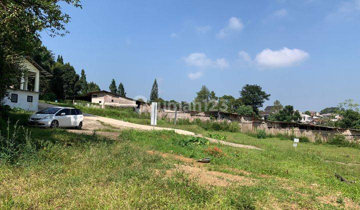 Tanah Strategis Pinggir Jalan Dan Mewah  2