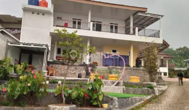 Villa disewakan dekat safari puncak bogor 2