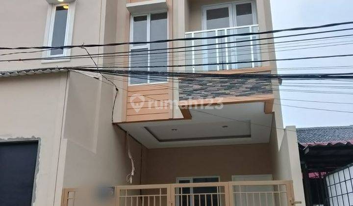 A116 Jual Rumah Baru Minimalis Bagus Murah di Tomang  1