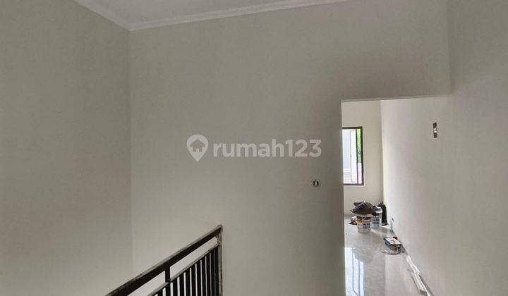 A18 Jual Rumah Baru Modern Murah di Taman Ratu Duri Kepa Greenville 2