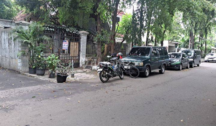 A208 Jual Rumah Tua Hitung Tanah Murah di Grogol Jalan Lega 1