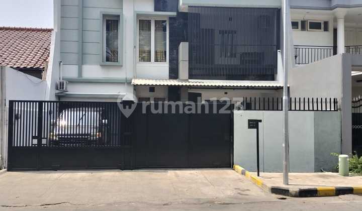 A185 Jual Rumah Ready Bagus Jalan Lebar di Intercon Kebon Jeruk A185 Jual Rumah Ready Bagus Jalan Lebar di Intercon Kebon Jeruk