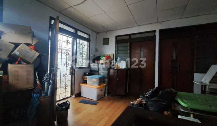 A41 For Sale, Cheap Ready-to-Rent Boarding House in Petojo Selatan Cideng Roxy A41 For Sale, Cheap Ready-to-Rent Boarding House in Petojo Selatan Cideng Roxy