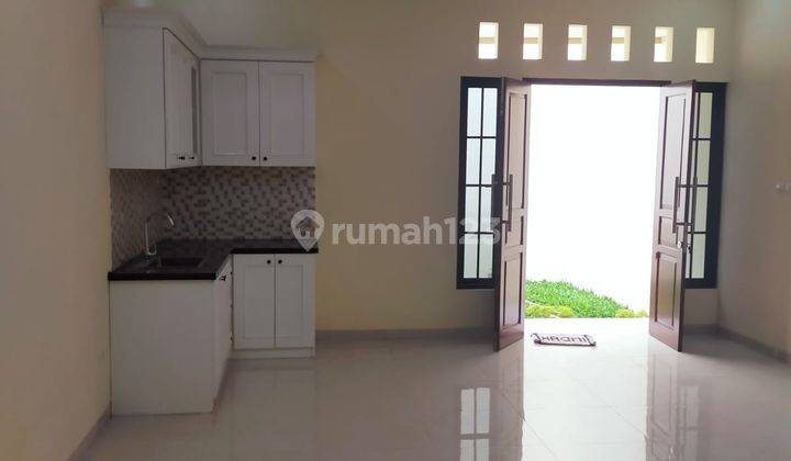 A157 Jual Rumah Baru Bagus Banget Murah di Kemanggisan 1