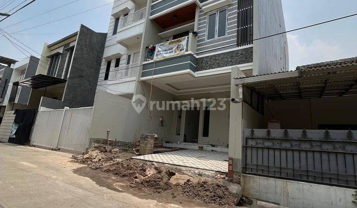 A143 Jual Rumah Baru Bagus Murah di Komplek Green Ville Tanjung Duren 1