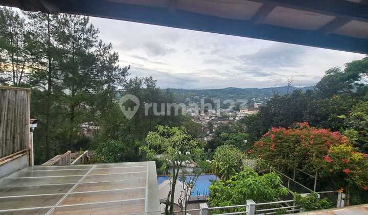 A136 Jual Bu Rumah Villa Bagus Banget di Dago Bandung Seberang Swissbell A136 Jual Bu Rumah Villa Bagus Banget di Dago Bandung Seberang Swissbell