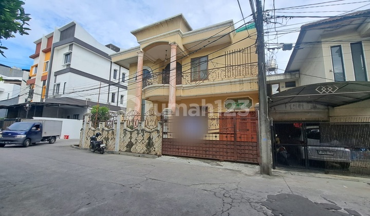 A116 Jual Bu Rumah Besar Bagus di Greenville Tanjung Duren Kedoya