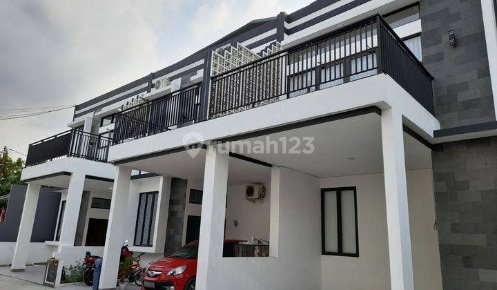 Rumah Mewah Siap Huni 2 Lantai Dekat Tol Kukusan Krukut 2