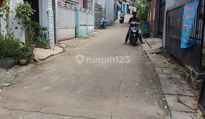 Rumah 2 lantai bonus kos kos an di Gunadarma 2