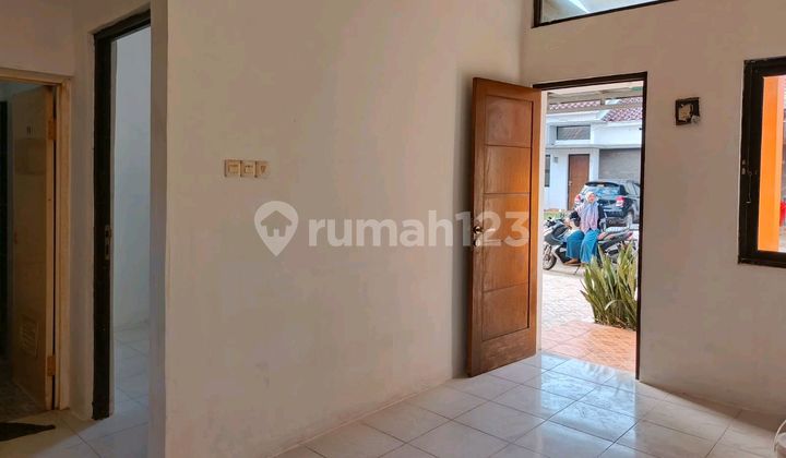 Jual Rumah Cantik Dekat Toll Sawangan 2