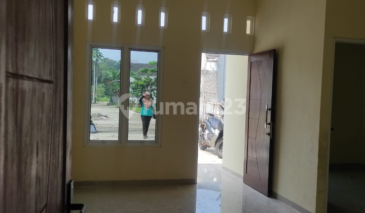 Rumah, 1 Lantai, SHM, bisa Take Over di Depok 2