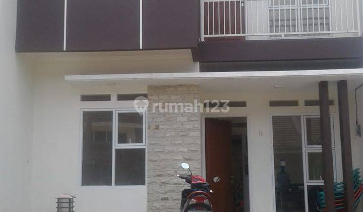 Eksklusif Menarik Rumah Murah Ala Villa 2 Lantai  1