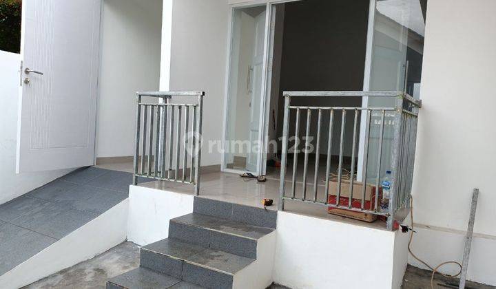 Rumah di Jalan Raya Pancoran Mas, Rangkapan Jaya Depok 2
